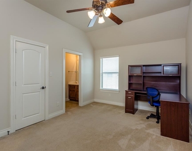 1215 Pendergrass Trail - Photo Thumbnail 36