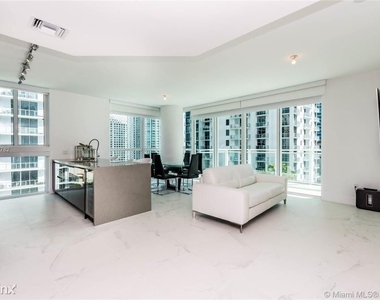 1080 Brickell Ave - Photo Thumbnail 30