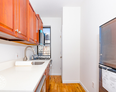 879 Dekalb Avenue - Photo Thumbnail 1