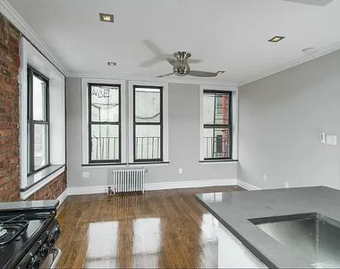 68 Clinton Street - Photo Thumbnail 2