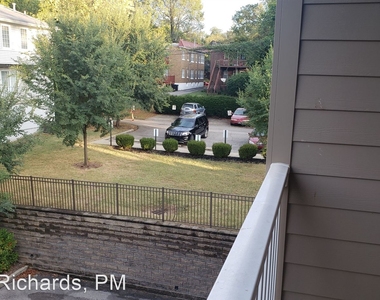 2320 Grinstead Drive - Photo Thumbnail 24