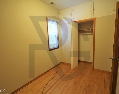 1520 W Melrose St 2f - Photo Thumbnail 16