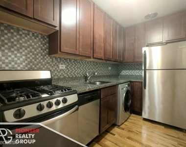 555 W Arlington Pl 308 - Photo Thumbnail 0