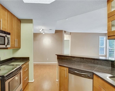 415 Mcgill Park Avenue Ne - Photo Thumbnail 21