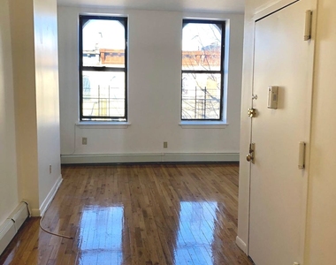 1327 Hancock Street - Photo Thumbnail 0