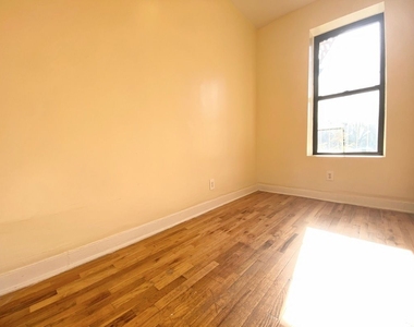 961 Columbus Avenue #3W - Photo Thumbnail 2