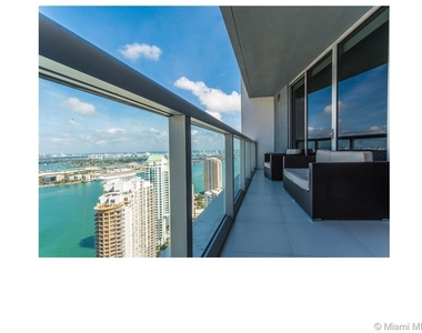 495 Brickell Ave - Photo Thumbnail 0