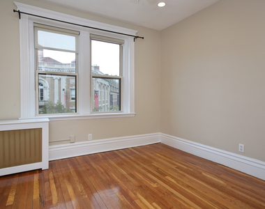 1112 Boylston St. - Photo Thumbnail 4