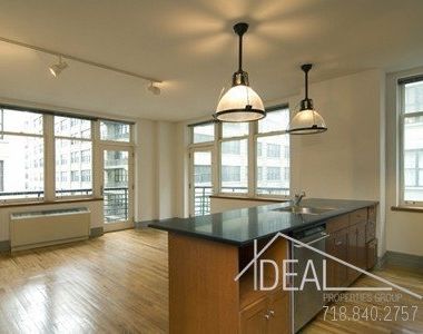 No Fee! Perfect 1BR Apartment for Rent in DUMBO! - Photo Thumbnail 0