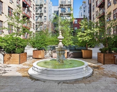 190 East 7th Street - Photo Thumbnail 8