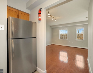 3611 38th Street Nw - Photo Thumbnail 6