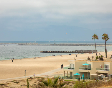 9400 La Tijera Blvd. - Photo Thumbnail 34