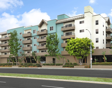9400 La Tijera Blvd. - Photo Thumbnail 1