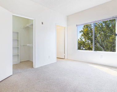 9400 La Tijera Blvd. - Photo Thumbnail 14