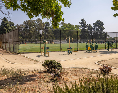 3165 Sawtelle Blvd. - Photo Thumbnail 13