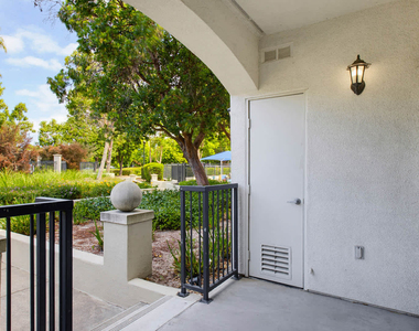 1101 Park Pl. - Photo Thumbnail 40
