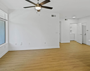 1101 Park Pl. - Photo Thumbnail 38