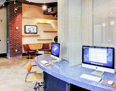 370 E. Diamond Ave - Photo Thumbnail 8