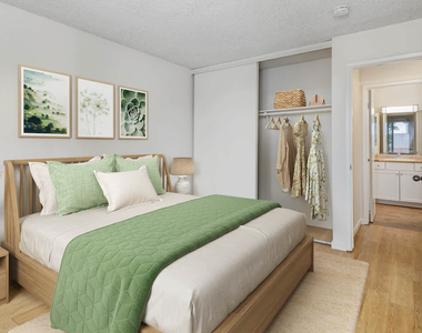 1080 Carolan Avenue - Photo Thumbnail 32