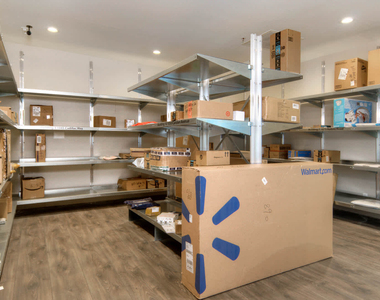 1080 Carolan Avenue - Photo Thumbnail 21