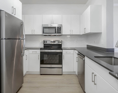 3700 Richmond Hwy - Photo Thumbnail 5