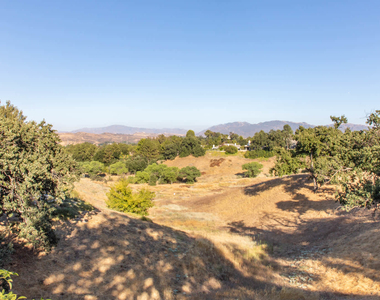 24905 Magic Mountain Parkway - Photo Thumbnail 23