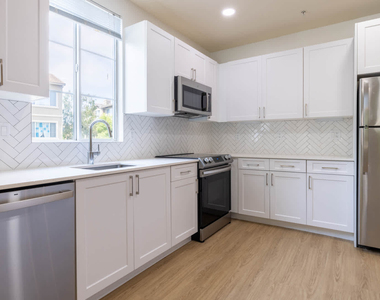 24905 Magic Mountain Parkway - Photo Thumbnail 64