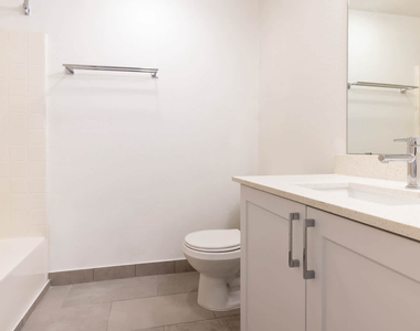 24905 Magic Mountain Parkway - Photo Thumbnail 22