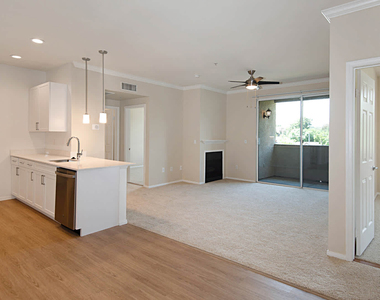 24905 Magic Mountain Parkway - Photo Thumbnail 10