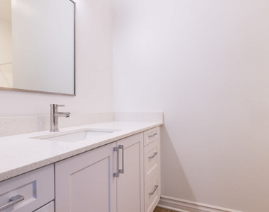 23100 Avenue San Luis - Photo Thumbnail 6