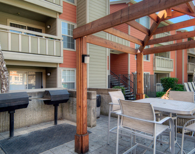 440 Dixon Landing Road - Photo Thumbnail 11