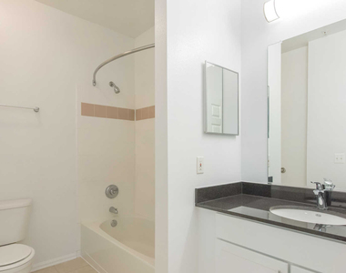 11727 Fairfax Woods Way - Photo Thumbnail 20