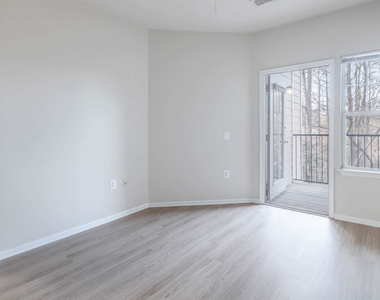 11727 Fairfax Woods Way - Photo Thumbnail 16