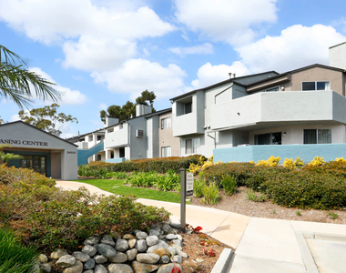 26033 Moulton Pkwy - Photo Thumbnail 2