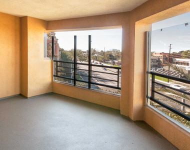 35 Via Lucca - Photo Thumbnail 14