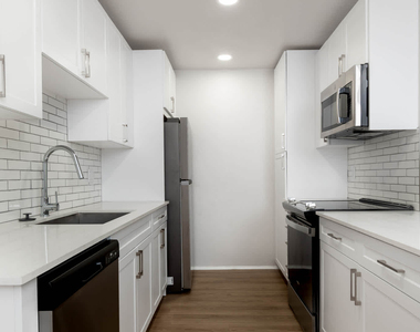 9904 Kika Court - Photo Thumbnail 3