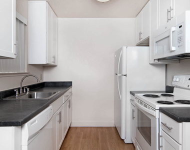 34655 Skylark Drive - Photo Thumbnail 17