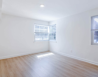 701 North Wayne Street - Photo Thumbnail 17