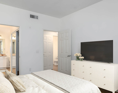 12435 Heatherton Court - Photo Thumbnail 19
