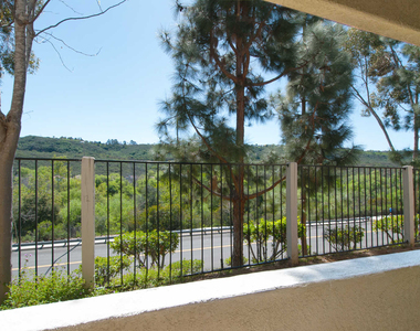 12435 Heatherton Court - Photo Thumbnail 5