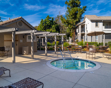12435 Heatherton Court - Photo Thumbnail 16
