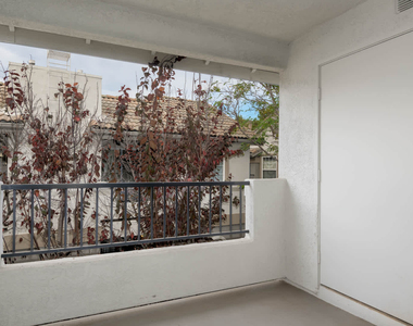 12435 Heatherton Court - Photo Thumbnail 6