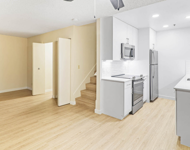 180 Pasito Terrace - Photo Thumbnail 32