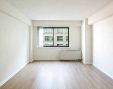 1 Emerson Place Suite 8n - Photo Thumbnail 17