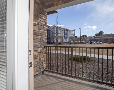2311 Park Centre Dr - Photo Thumbnail 15
