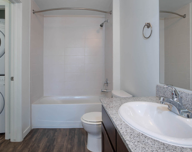 2311 Park Centre Dr - Photo Thumbnail 19