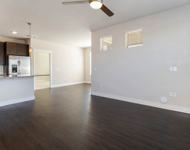 6200 Castlegate Dr. - Photo Thumbnail 8