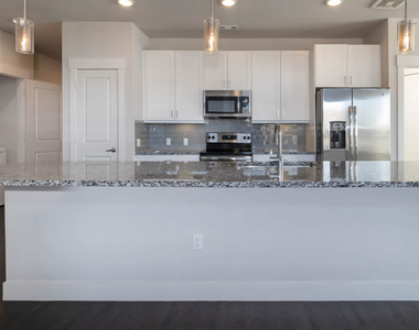 6200 Castlegate Dr. - Photo Thumbnail 4