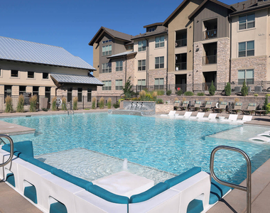 6200 Castlegate Dr. - Photo Thumbnail 29