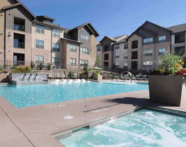 6200 Castlegate Dr. - Photo Thumbnail 30